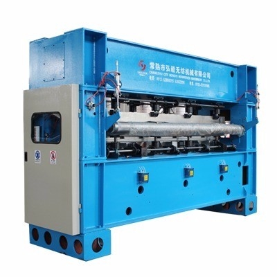 Yüksek Hızlı İğne Delme Makinesi 8000mm Dokuma Olmayan Kumaş